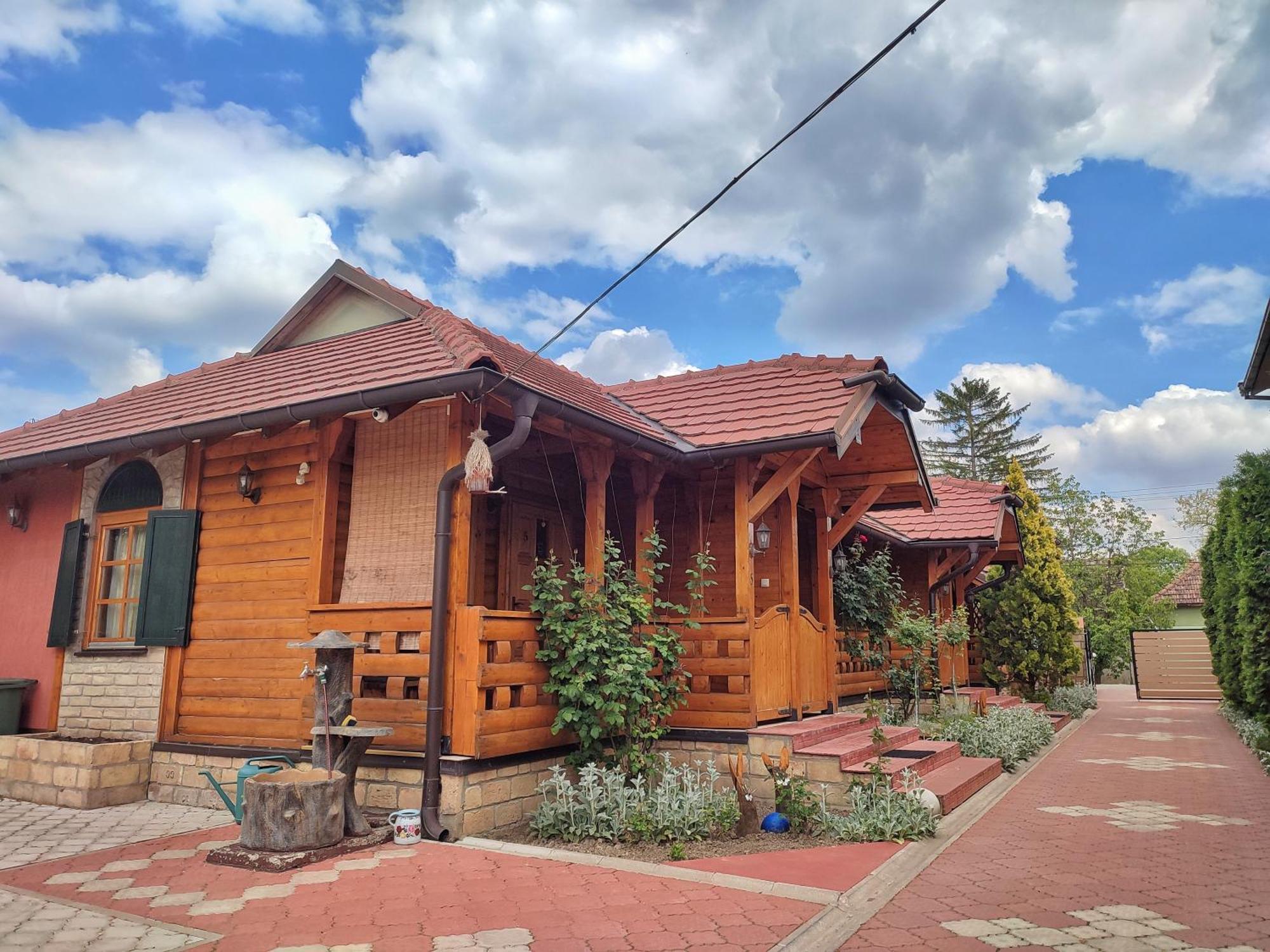 Eko Apartmani Backi Petrovac Εξωτερικό φωτογραφία