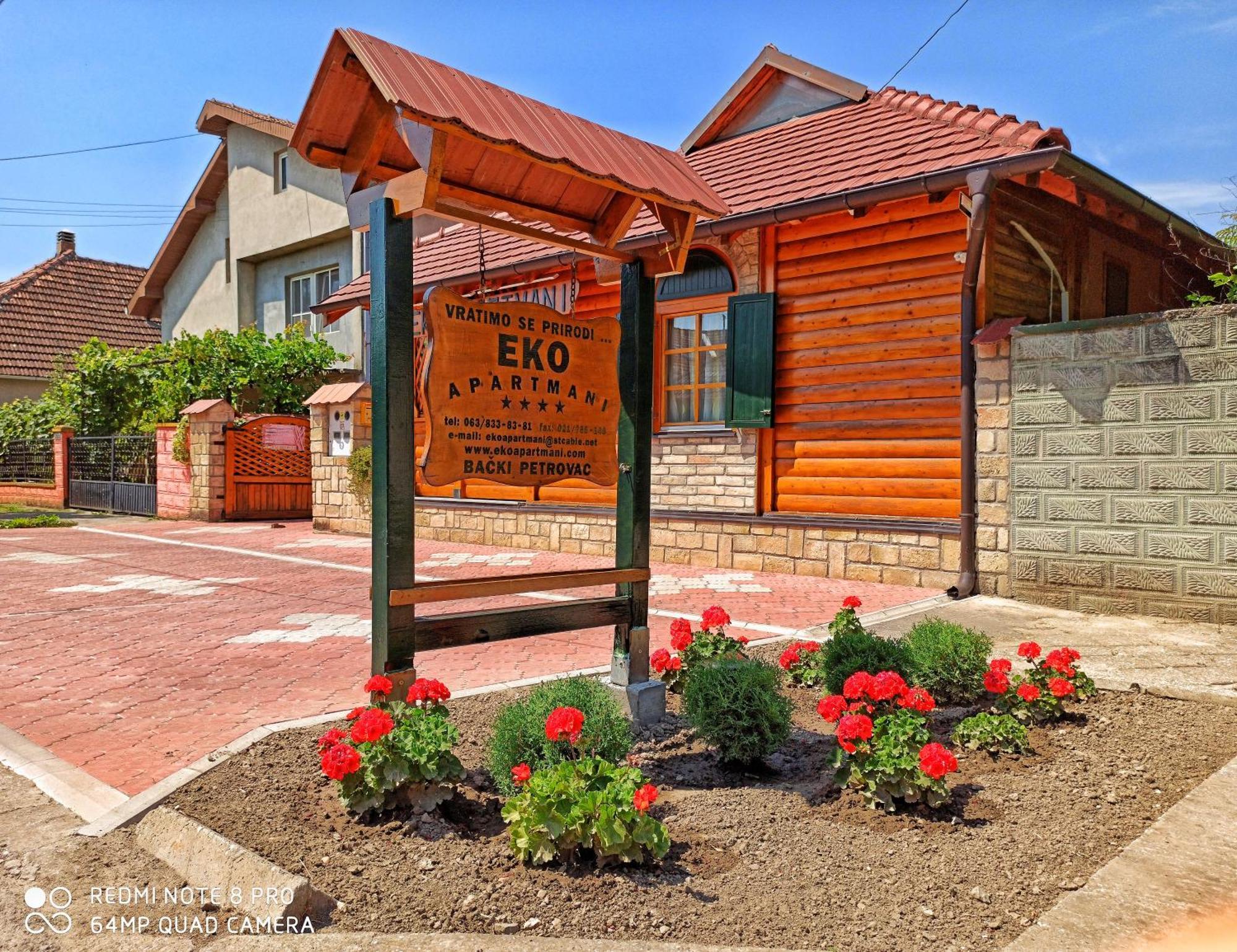 Eko Apartmani Backi Petrovac Δωμάτιο φωτογραφία