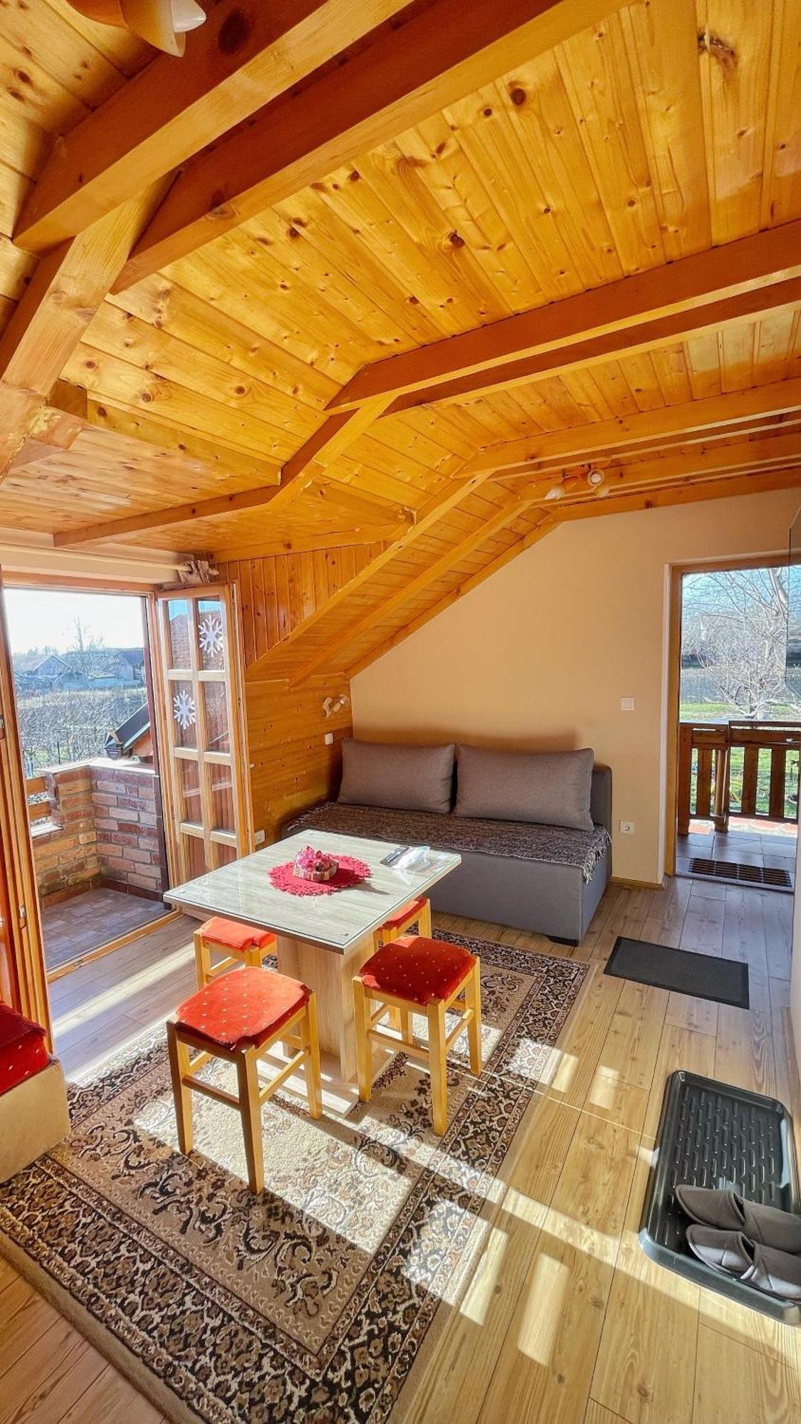Eko Apartmani Backi Petrovac Εξωτερικό φωτογραφία